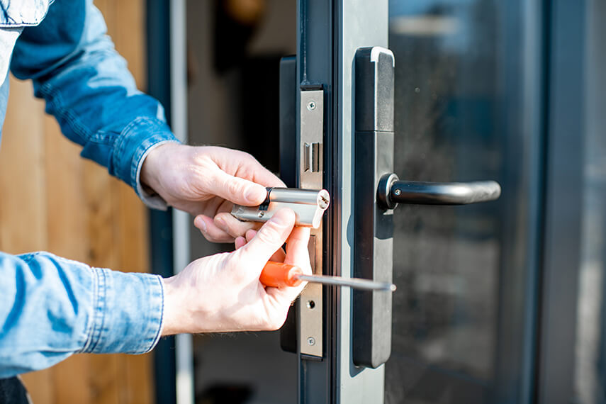Lock Changes & Repair Specialists